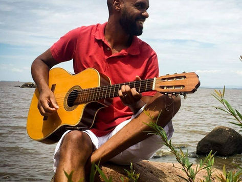 Rodrigo Rodrigues brings Brazilian vibes into your home